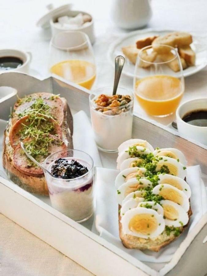 אלמטי Mika Hotel מראה חיצוני תמונה